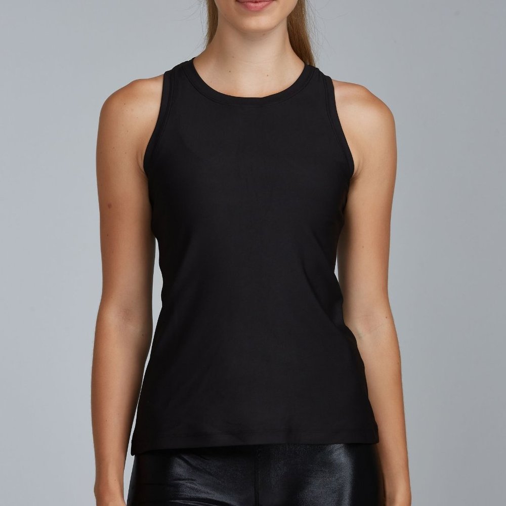 Noli Yoga Razorback Power Tank*last large*